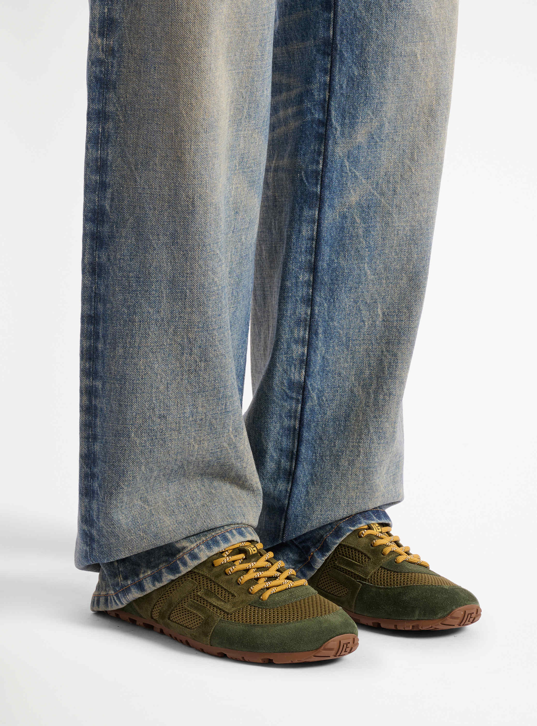 Racer 45 Sneakers aus Mesh und Wildleder