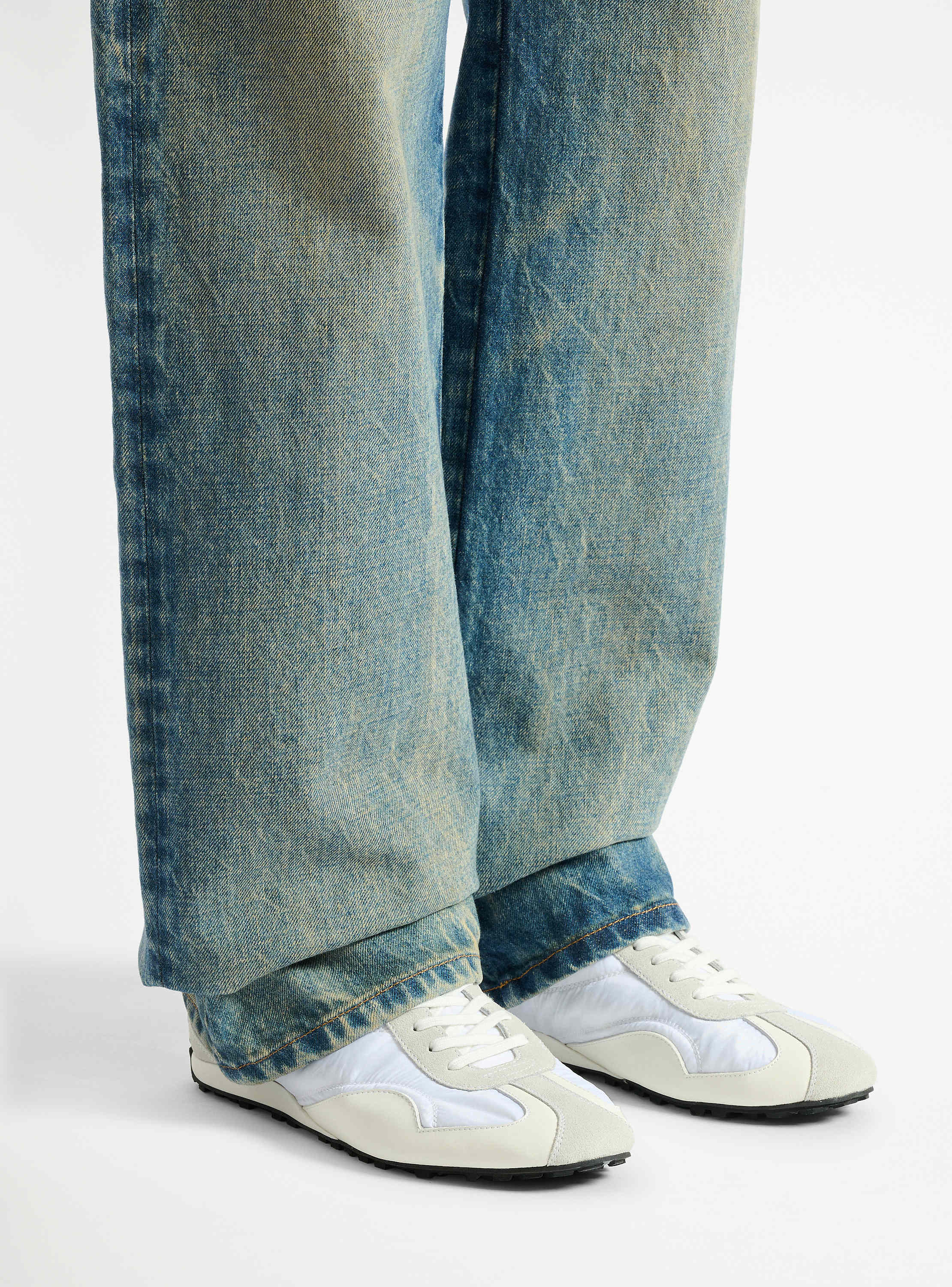 Racing Low Sneakers aus Nylon und Leder