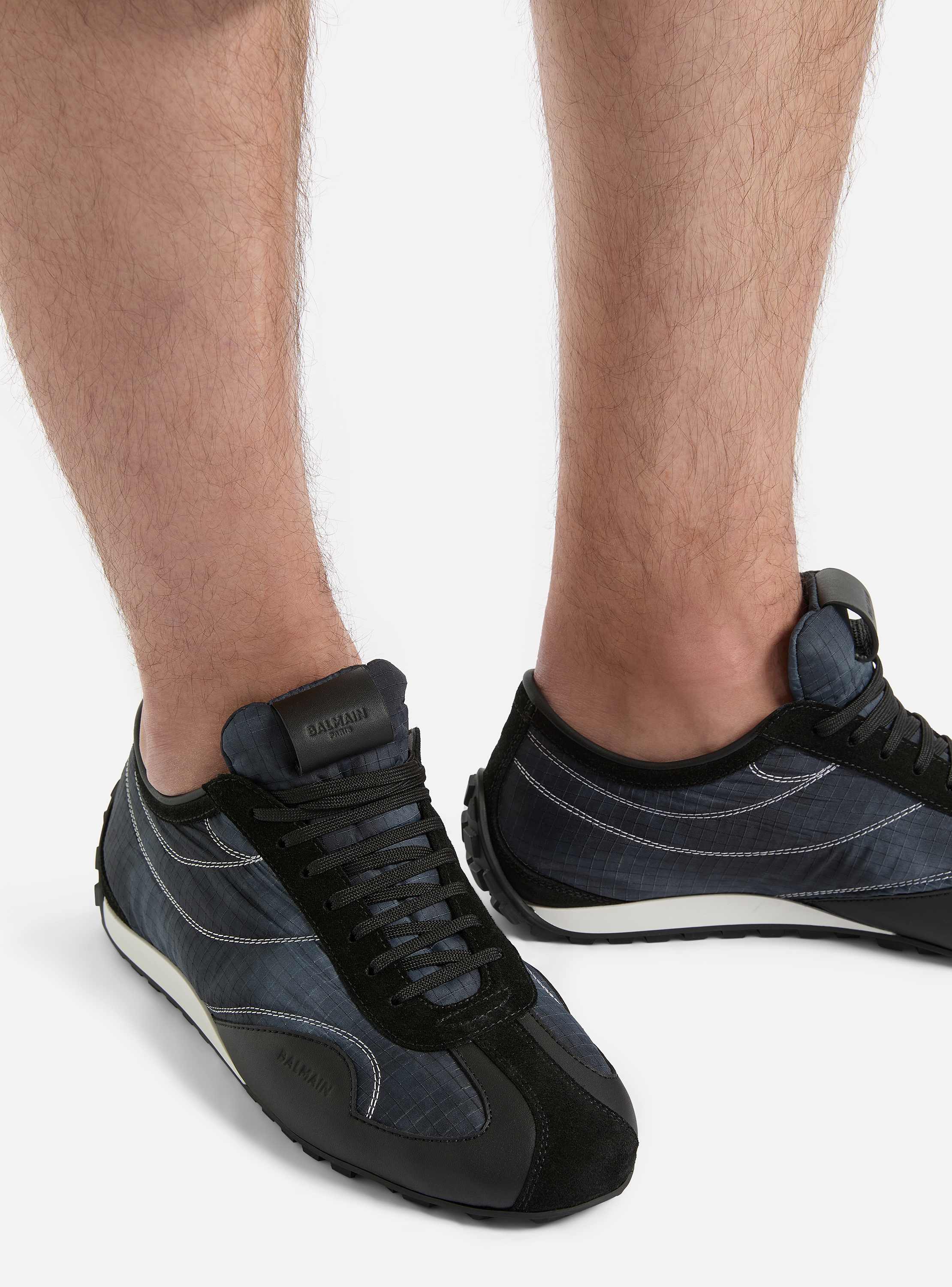 Racing Low Sneakers aus Nylon und Leder