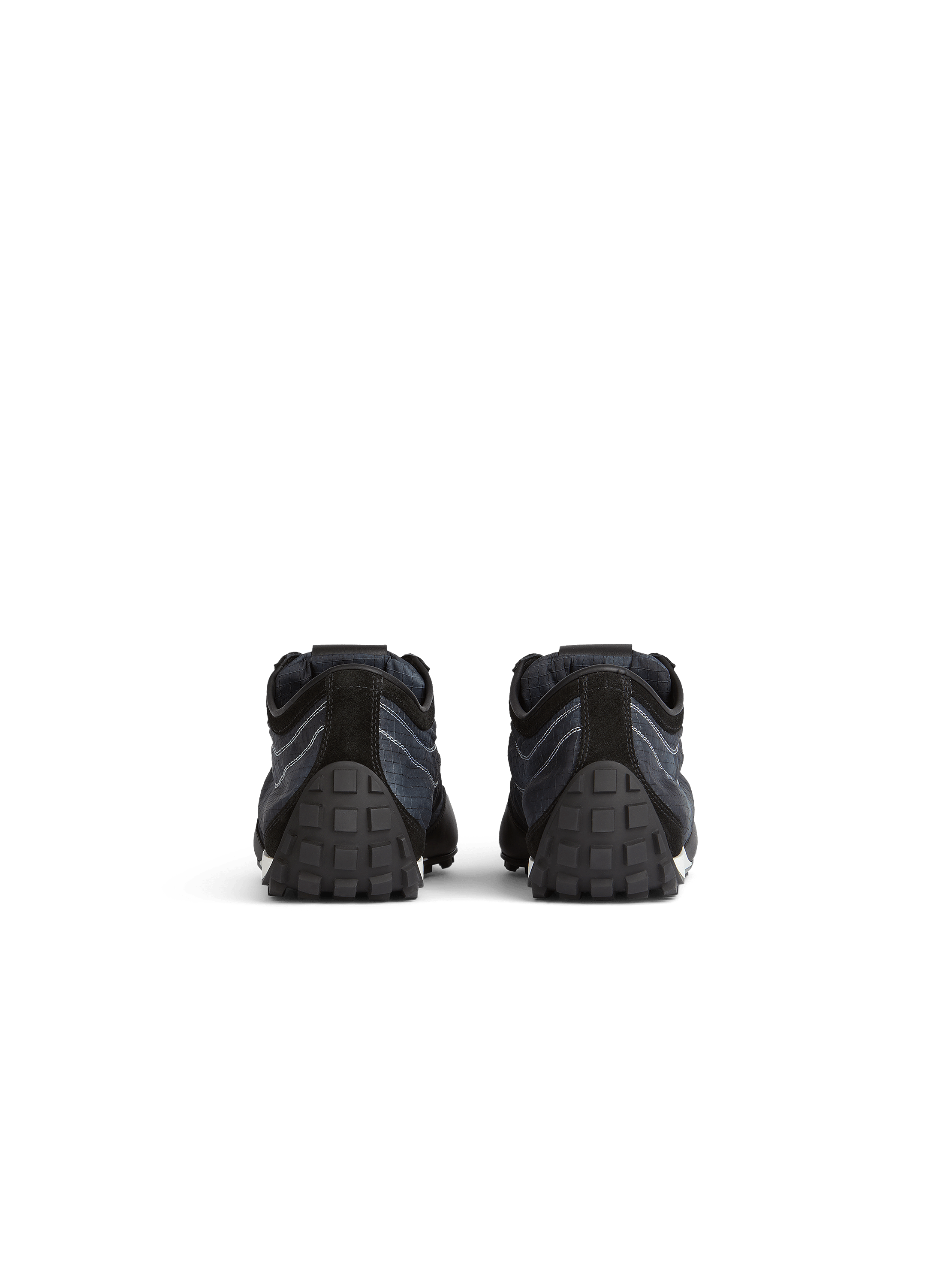 Racing Low Sneakers aus Nylon und Leder