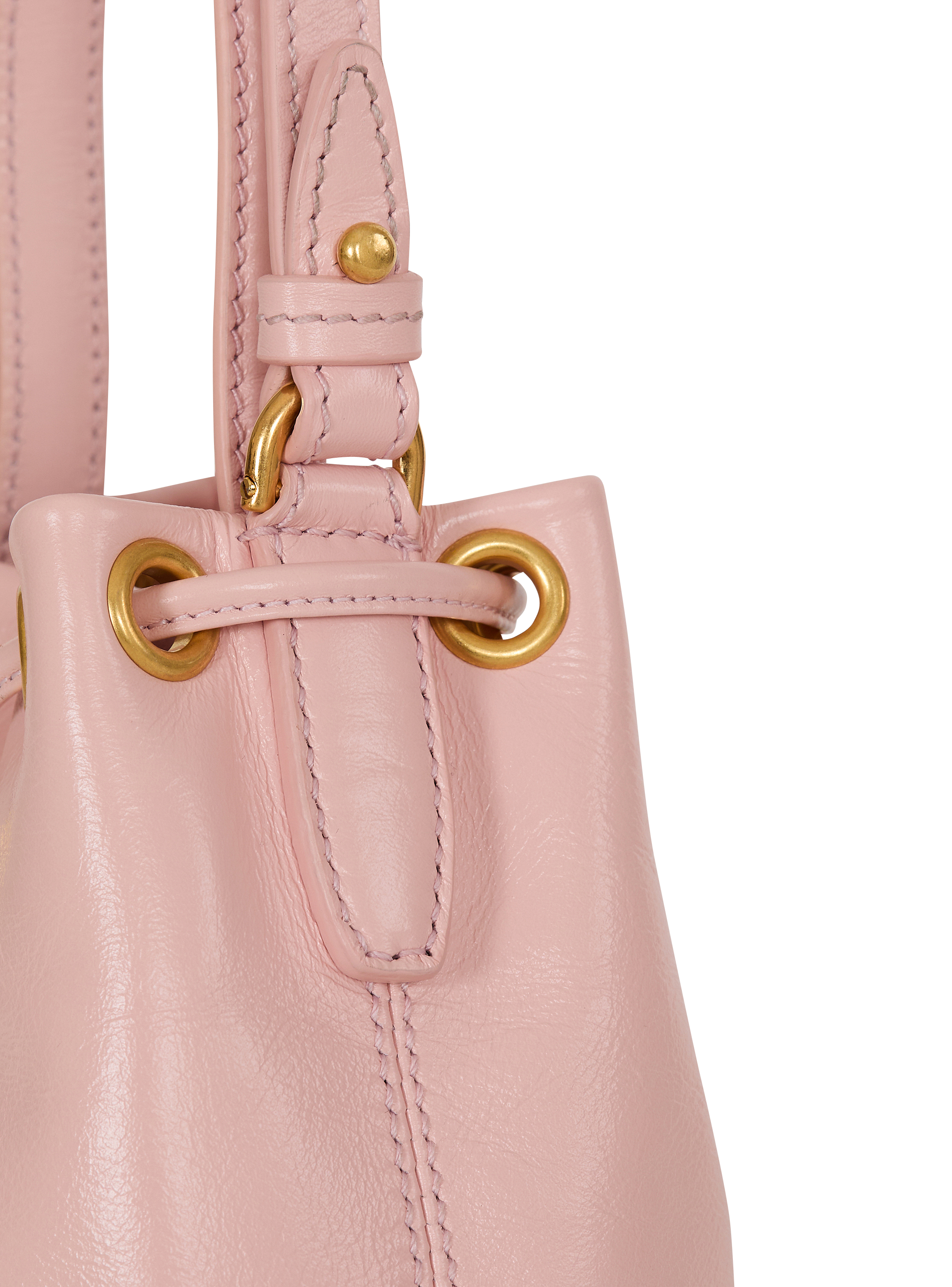 Pulse Bucket bag in smooth leather