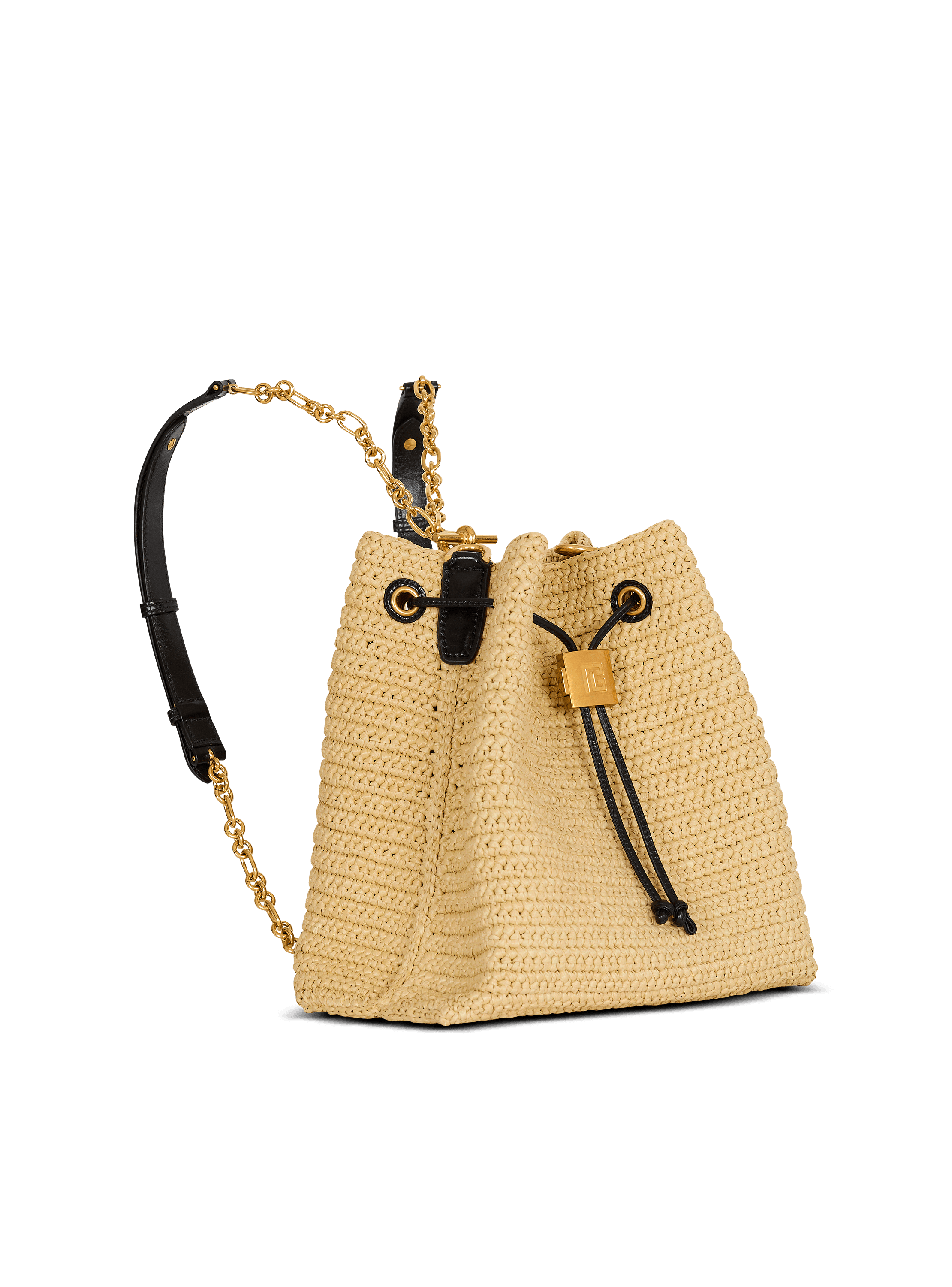 Pulse crochet and leather backpack 