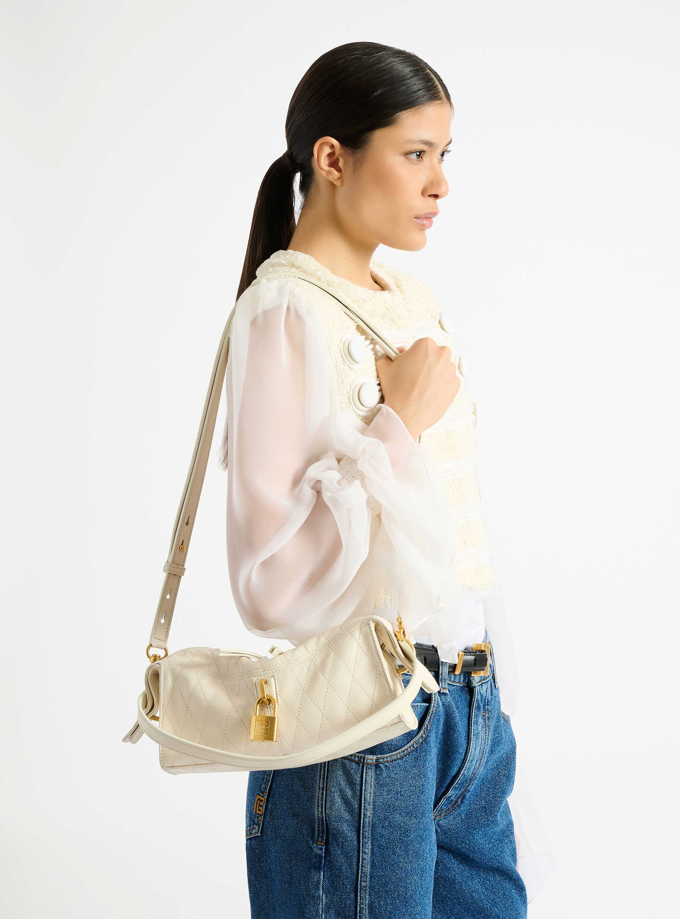 Bolso Pulse Small de piel lisa con pespuntes