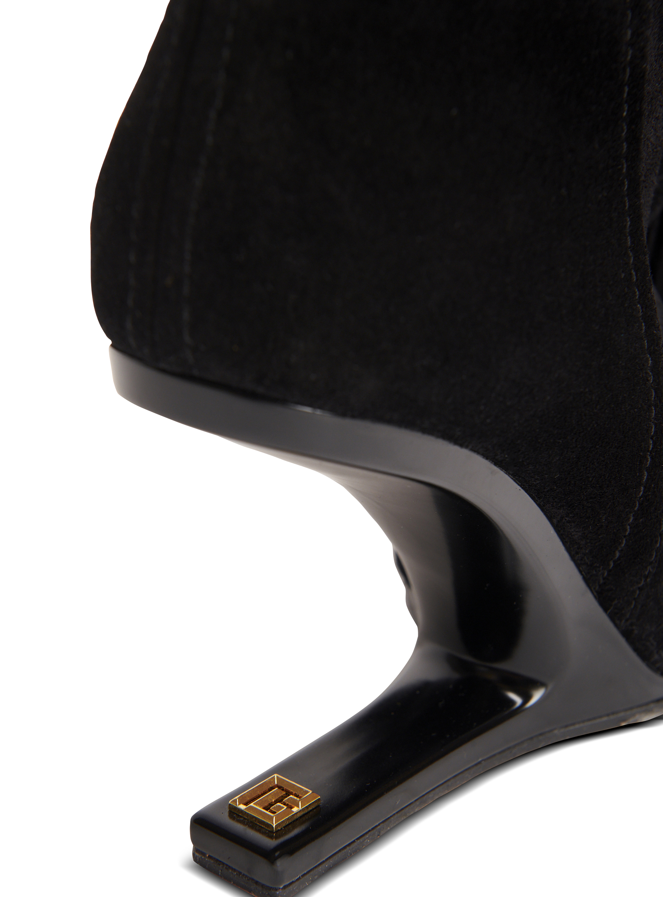 No Wedge Stiefeletten mit Bommel aus Wildleder