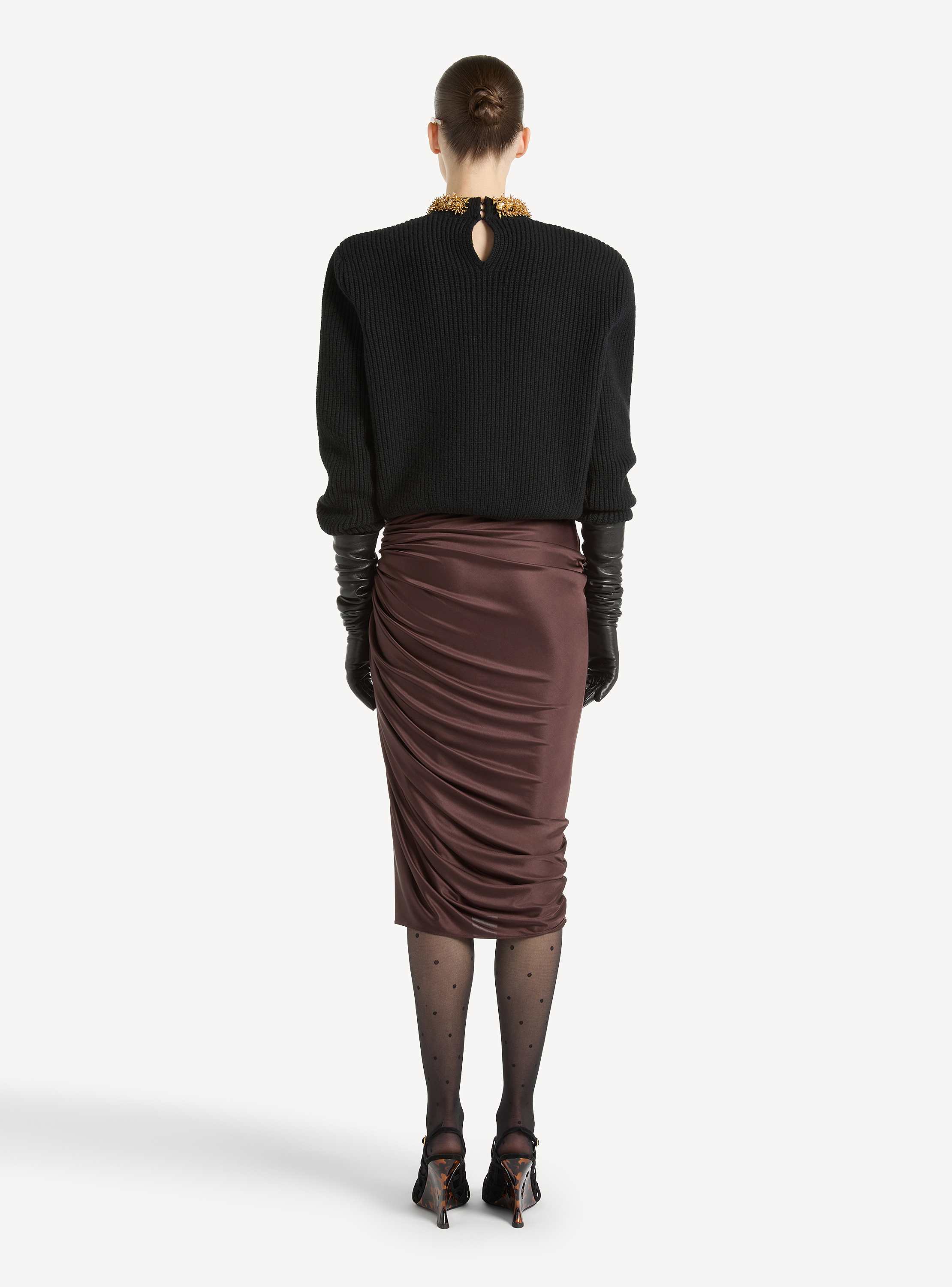 Flowing jersey midi skirt with slit