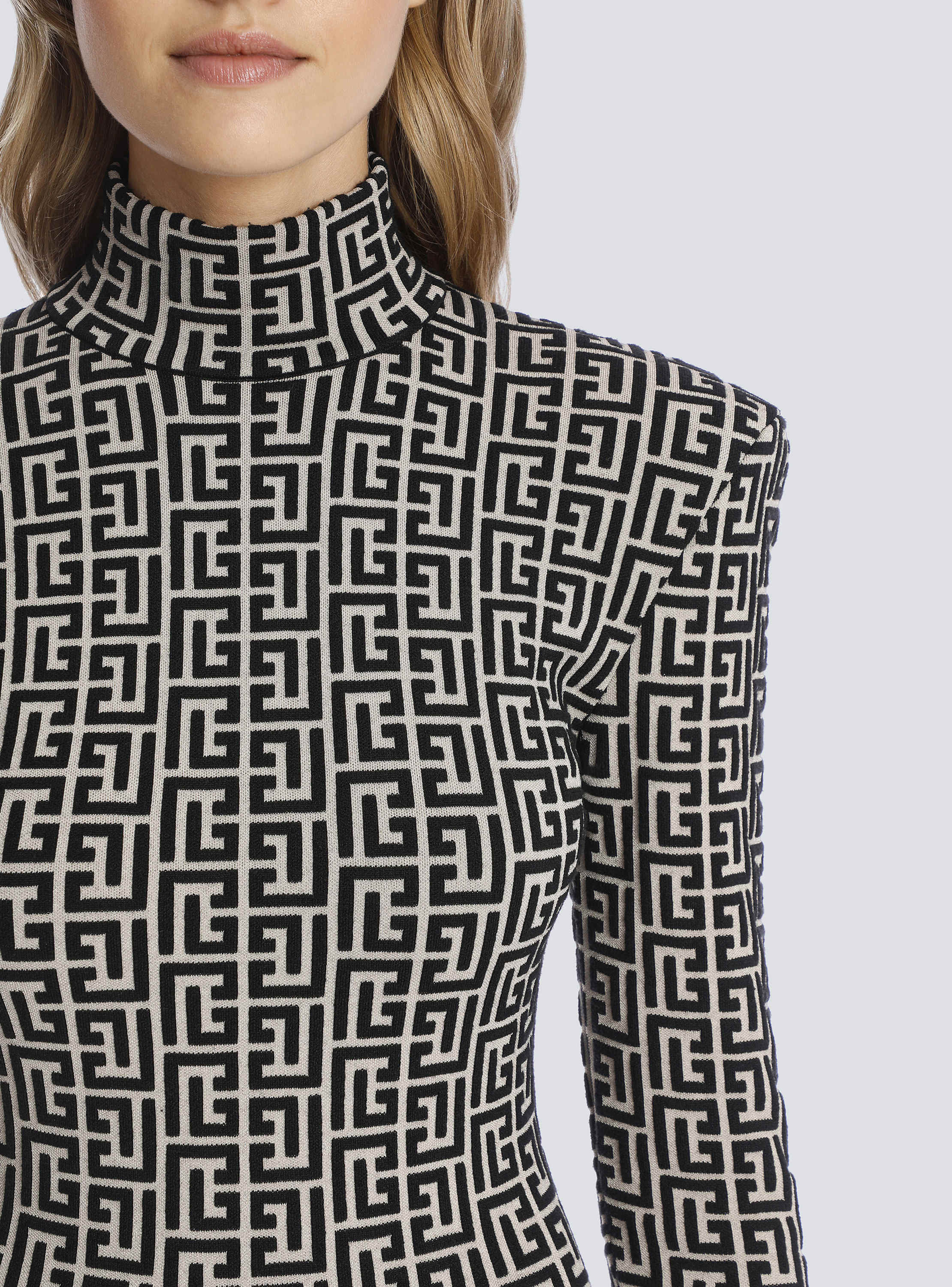 Short bicolor jacquard knit dress with Balmain monogram Short bicolor jacquard knit dress with Balmain monogram