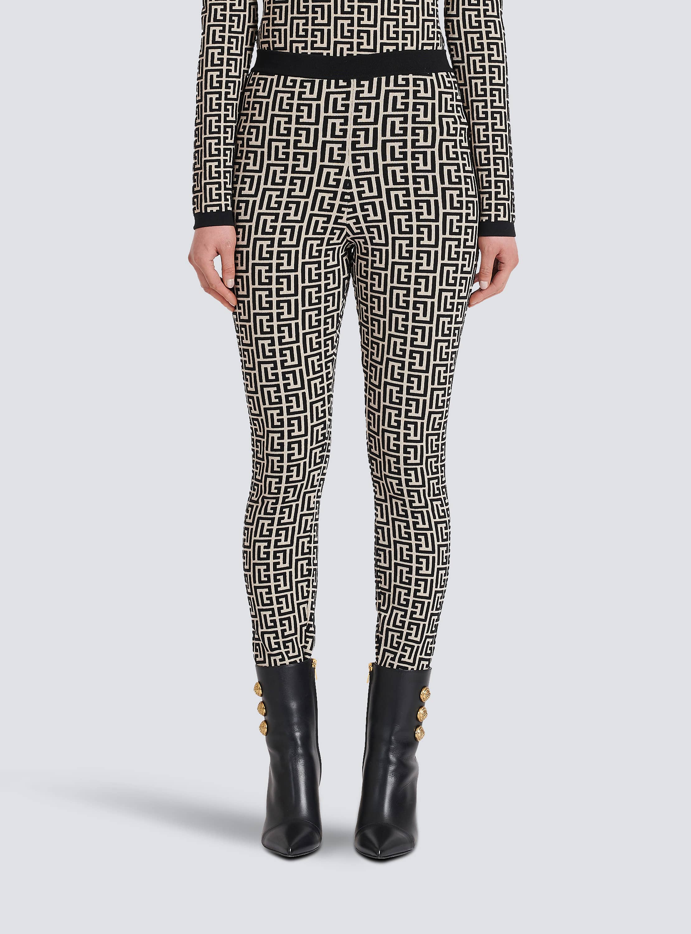 【送料&関税込】Balmain Knit Leggings PB Labyrinth knit leggings beige beige - Women | BALMAIN