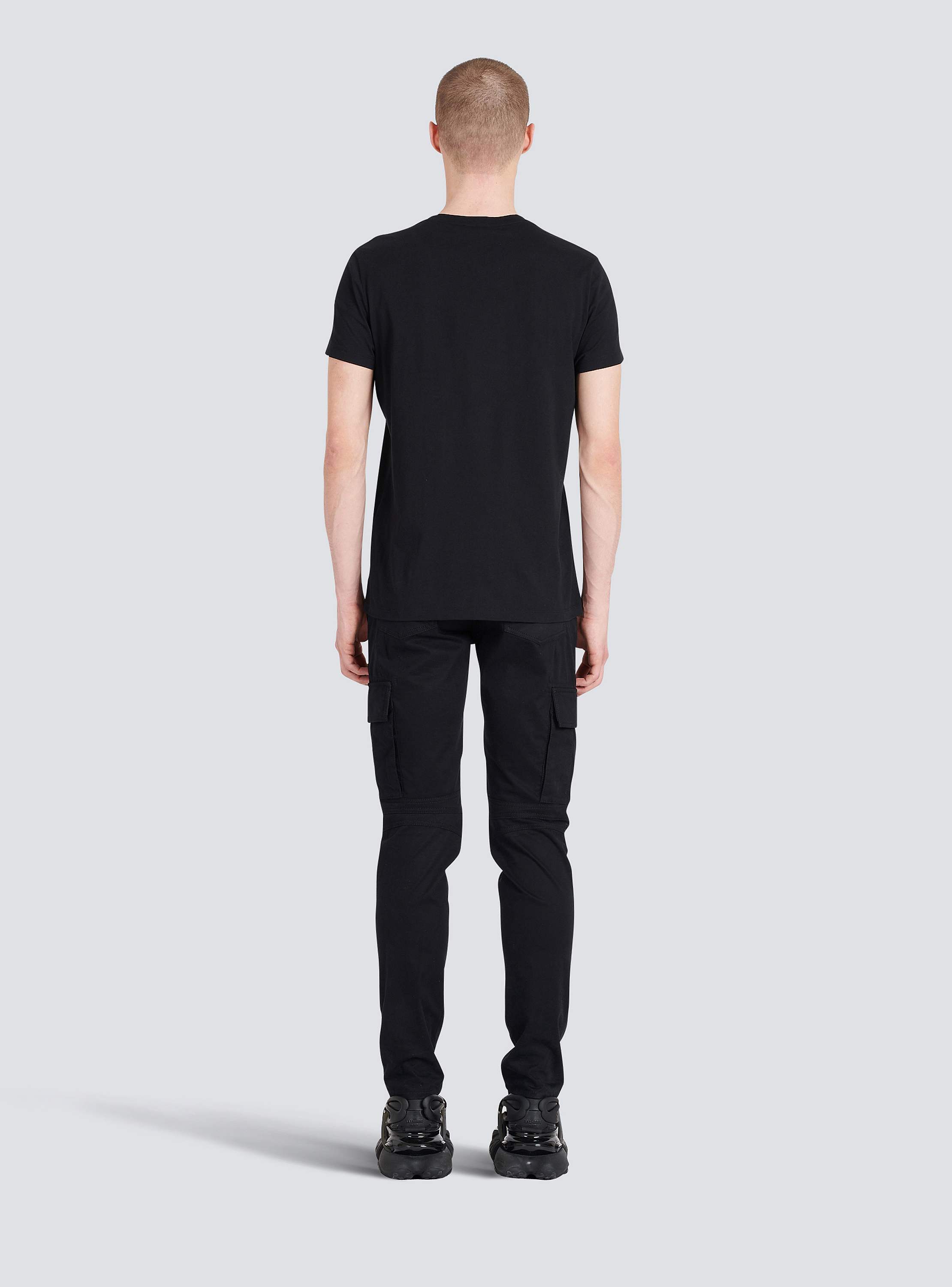 【BALMAIN】エンボス パリ ロゴ コットン Tシャツ コットン Tシャツ Balmain Parisロゴプリント - Men | BALMAIN