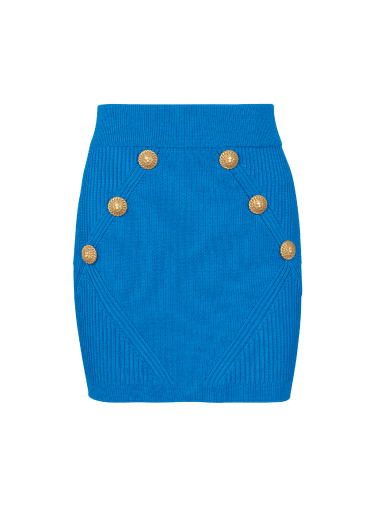 Short knitted skirt