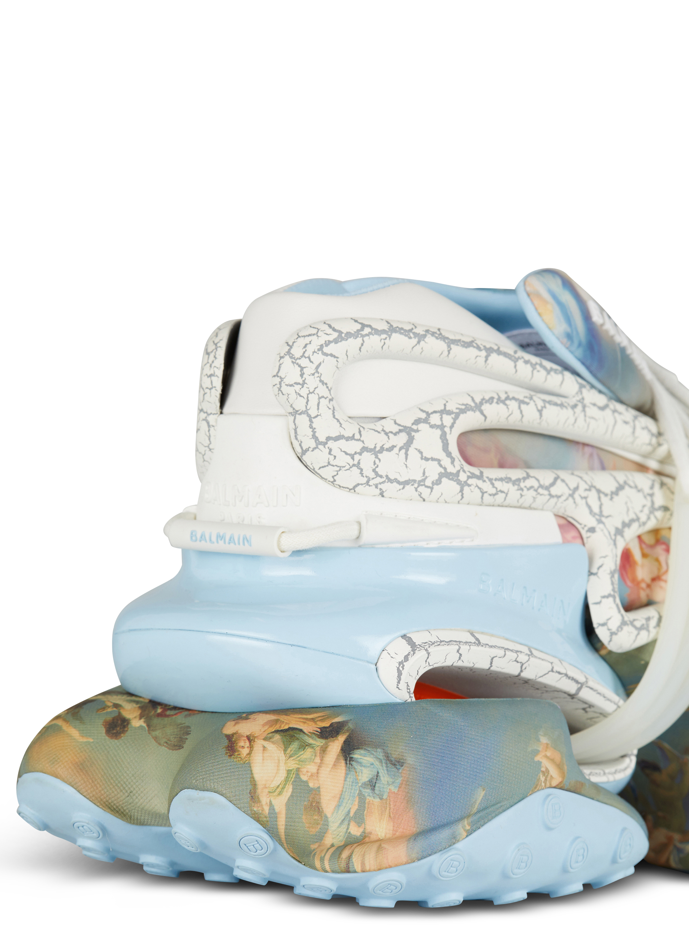 Gucci hotsell unicorn shoes