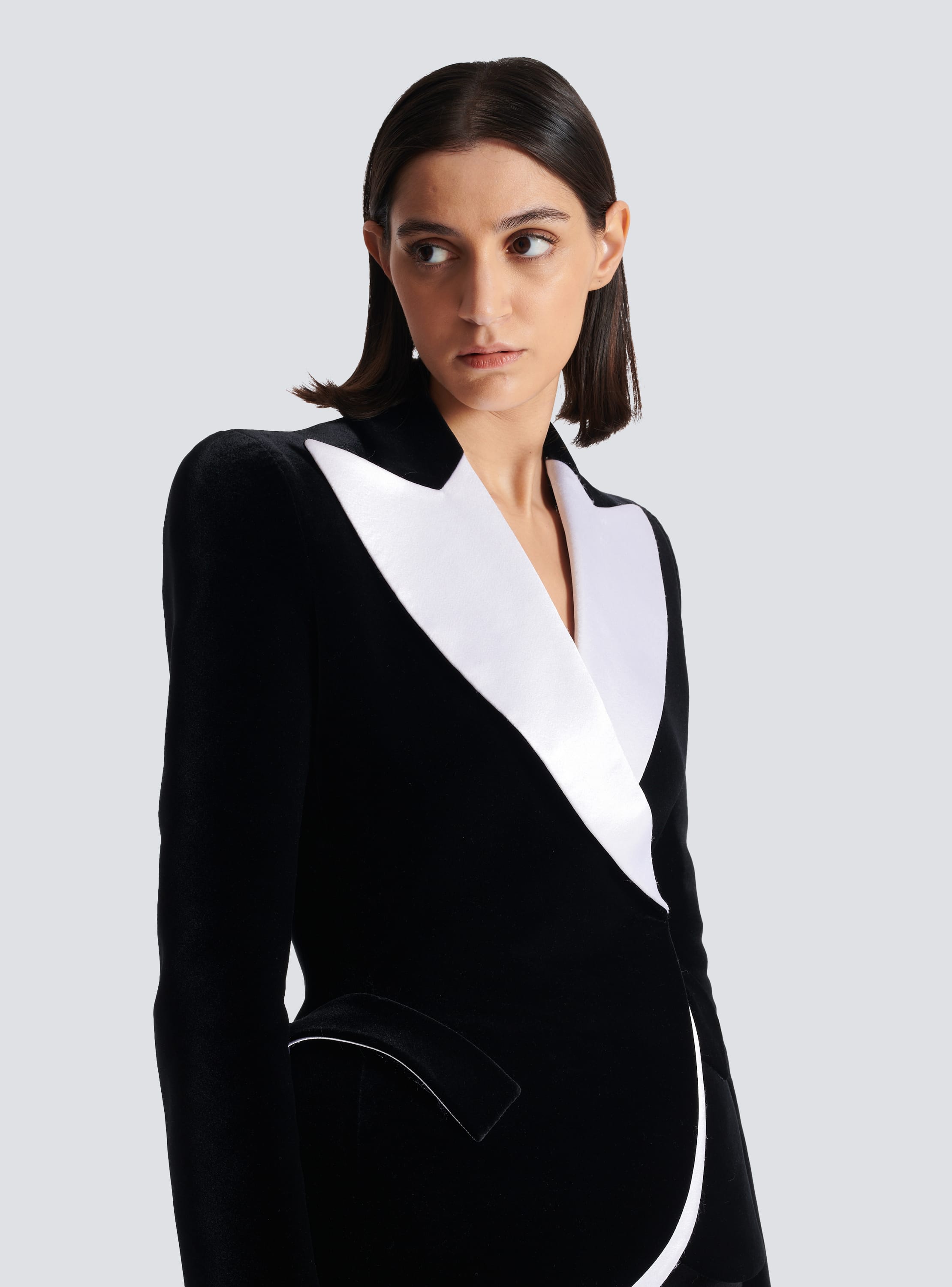 Structured jacket in velvet and satin black - Women | BALMAIN