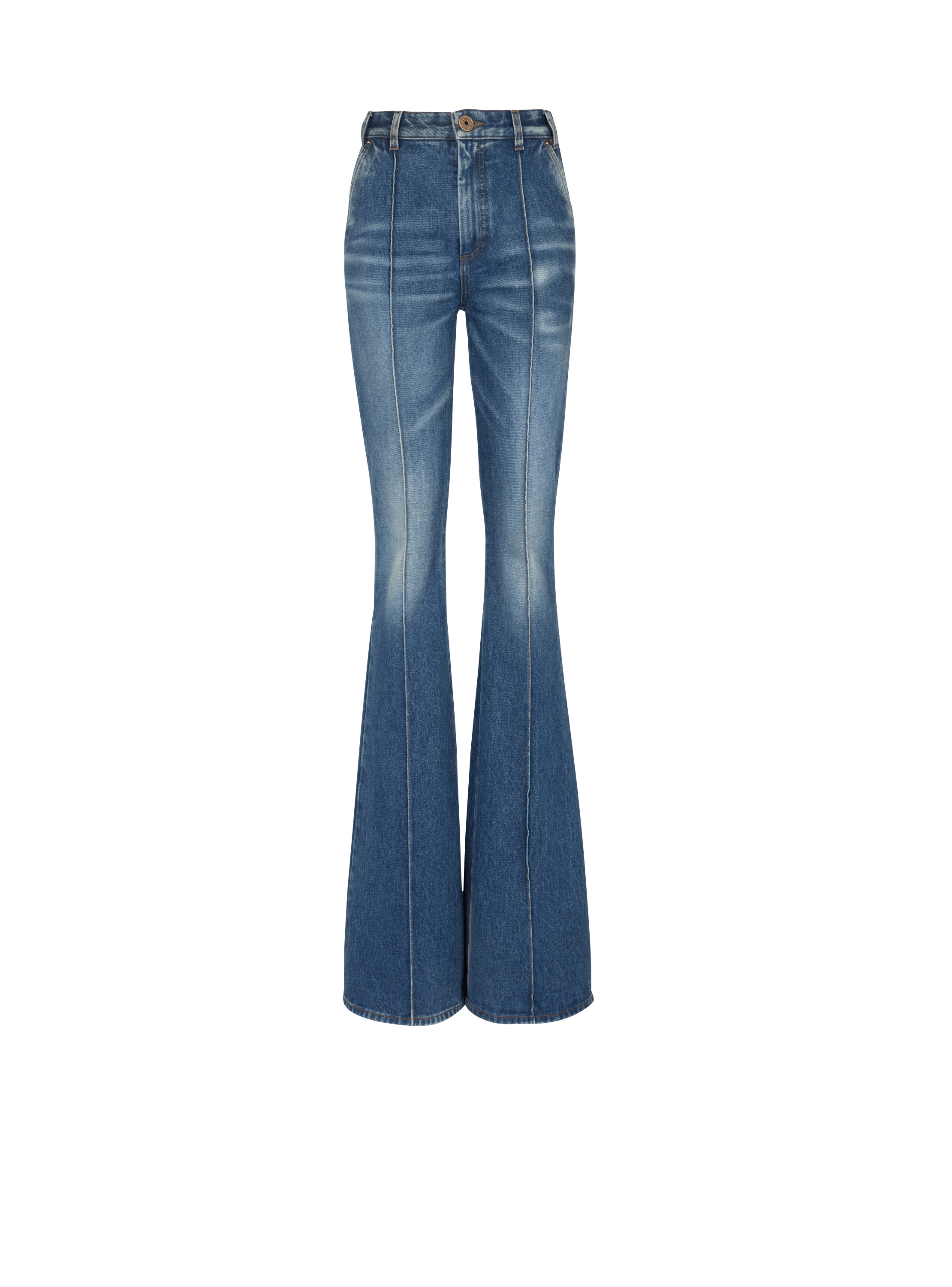 Ausgestellte Jeans