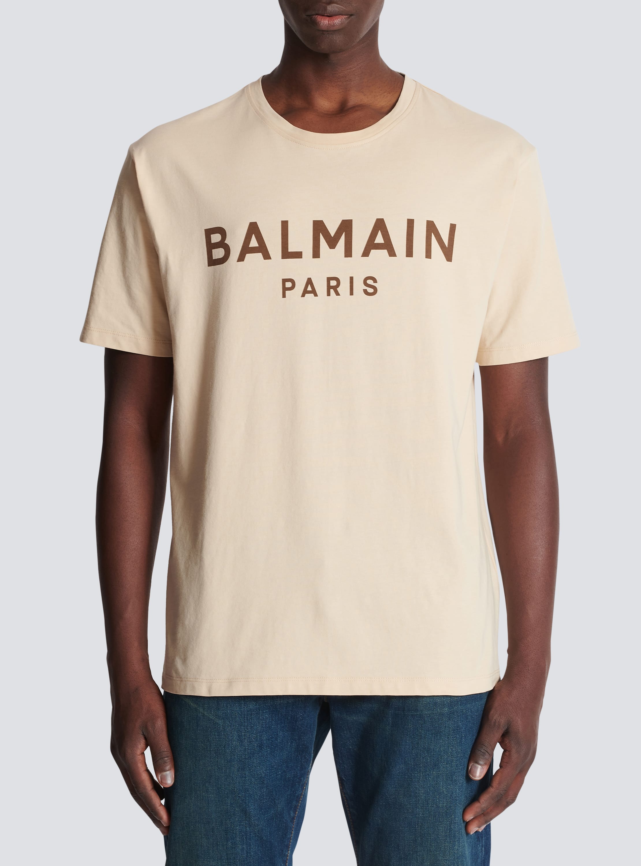 balance røre ved Zoologisk have T-shirt with Balmain Paris print beige - Men | BALMAIN