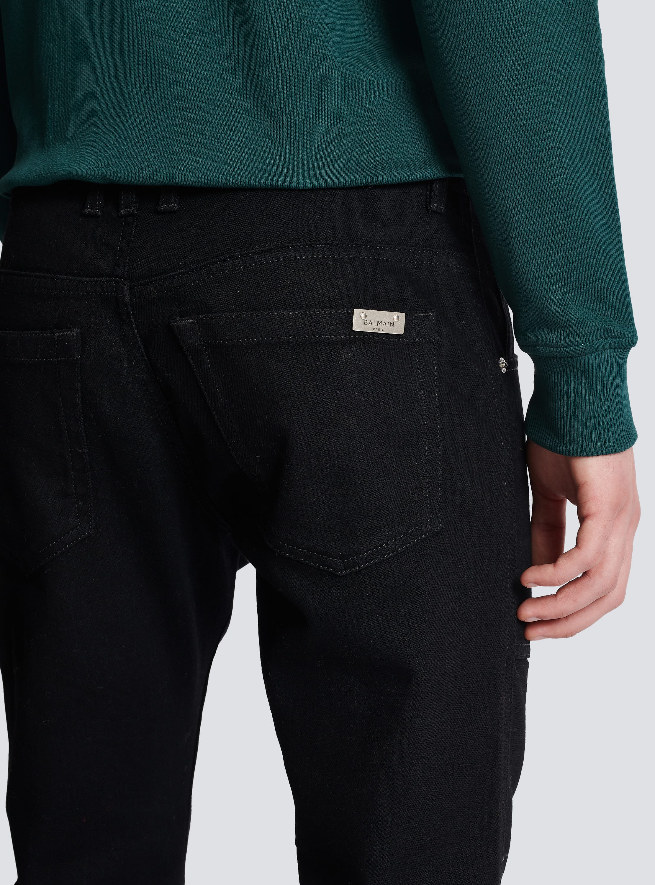 Black slim-fit jeans