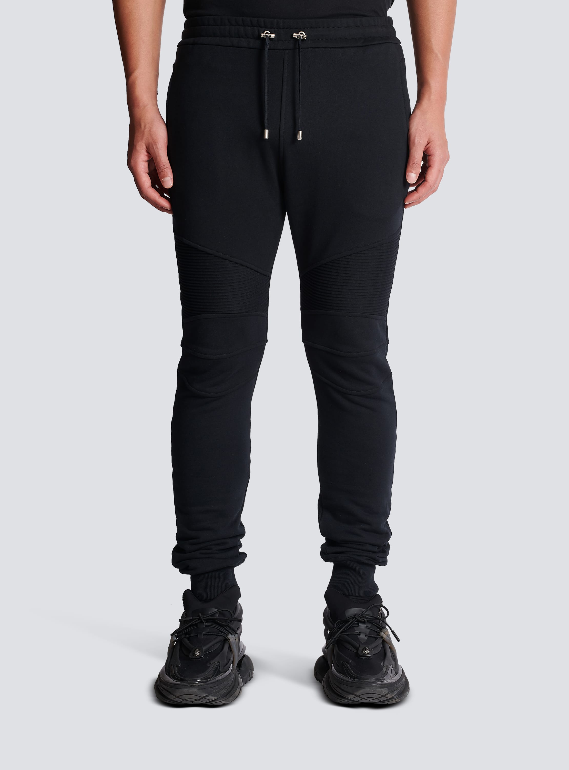 Pantalones de chándal de lujo para hombre - Pantalones de chándal negros  con logo plateado Balmain