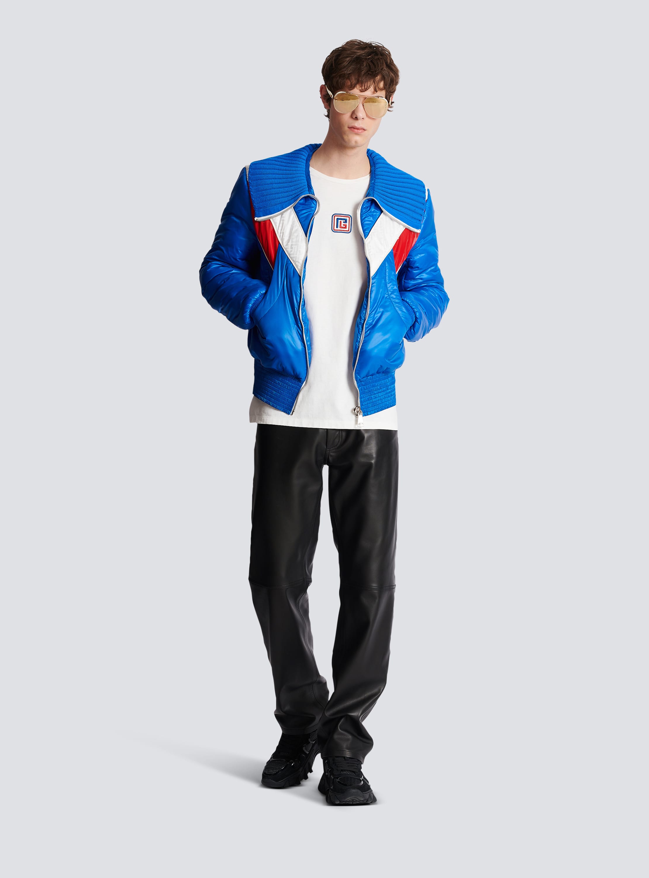 Nylon puffer jacket with contrasting effect