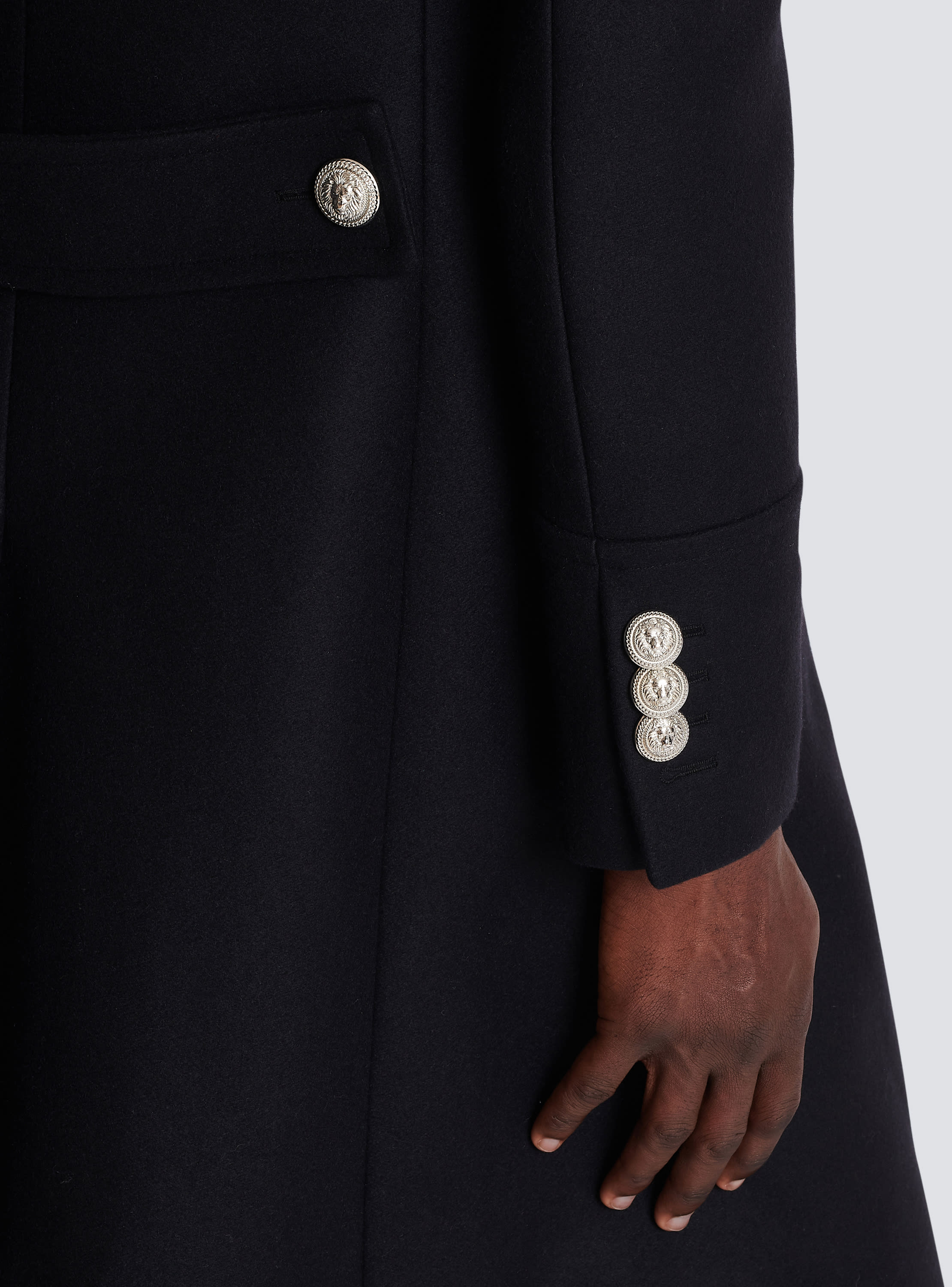 Long manteau en coton noir style officier pour hommes de pentagramme