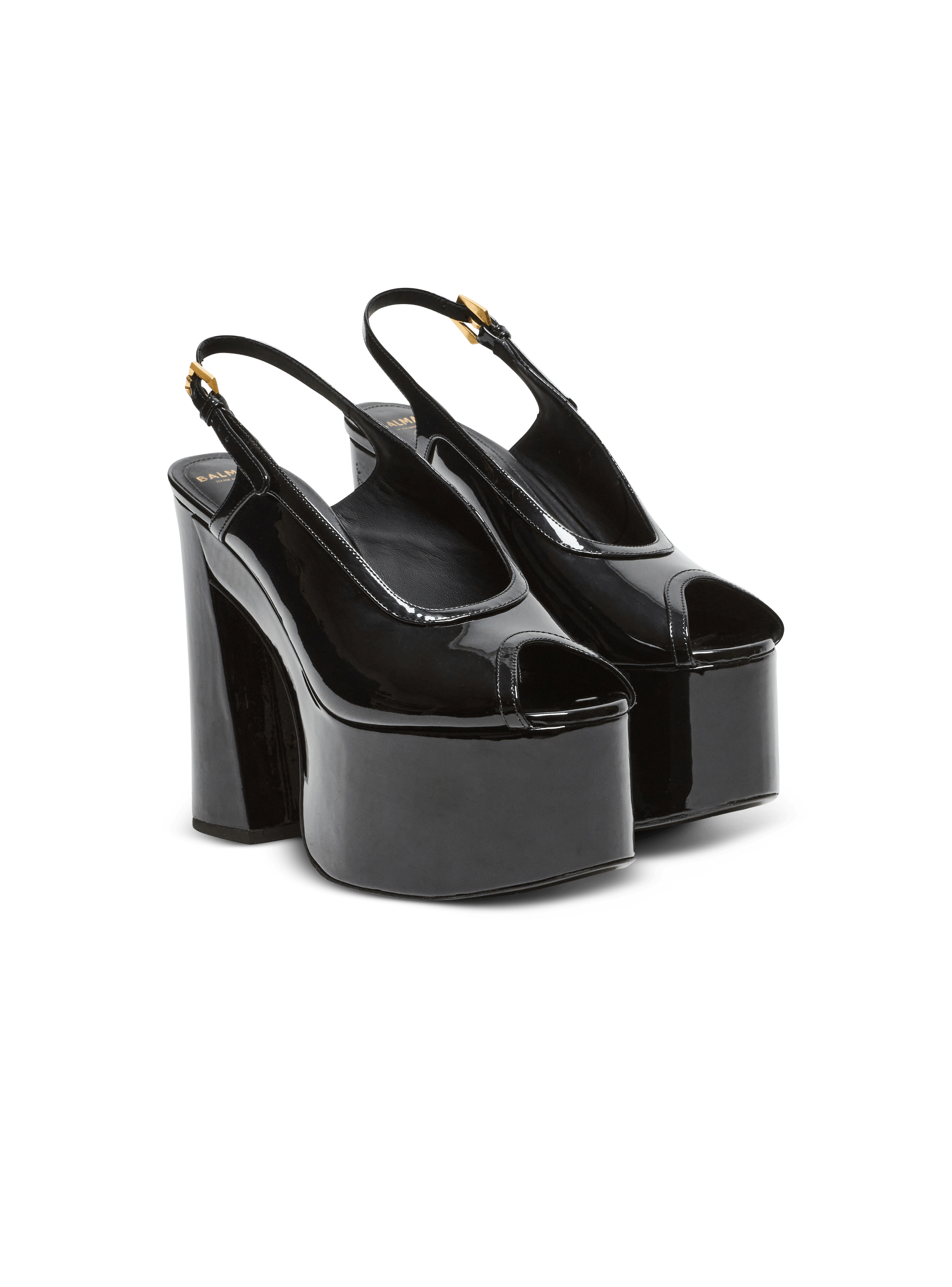 Cam sandals in patent leather