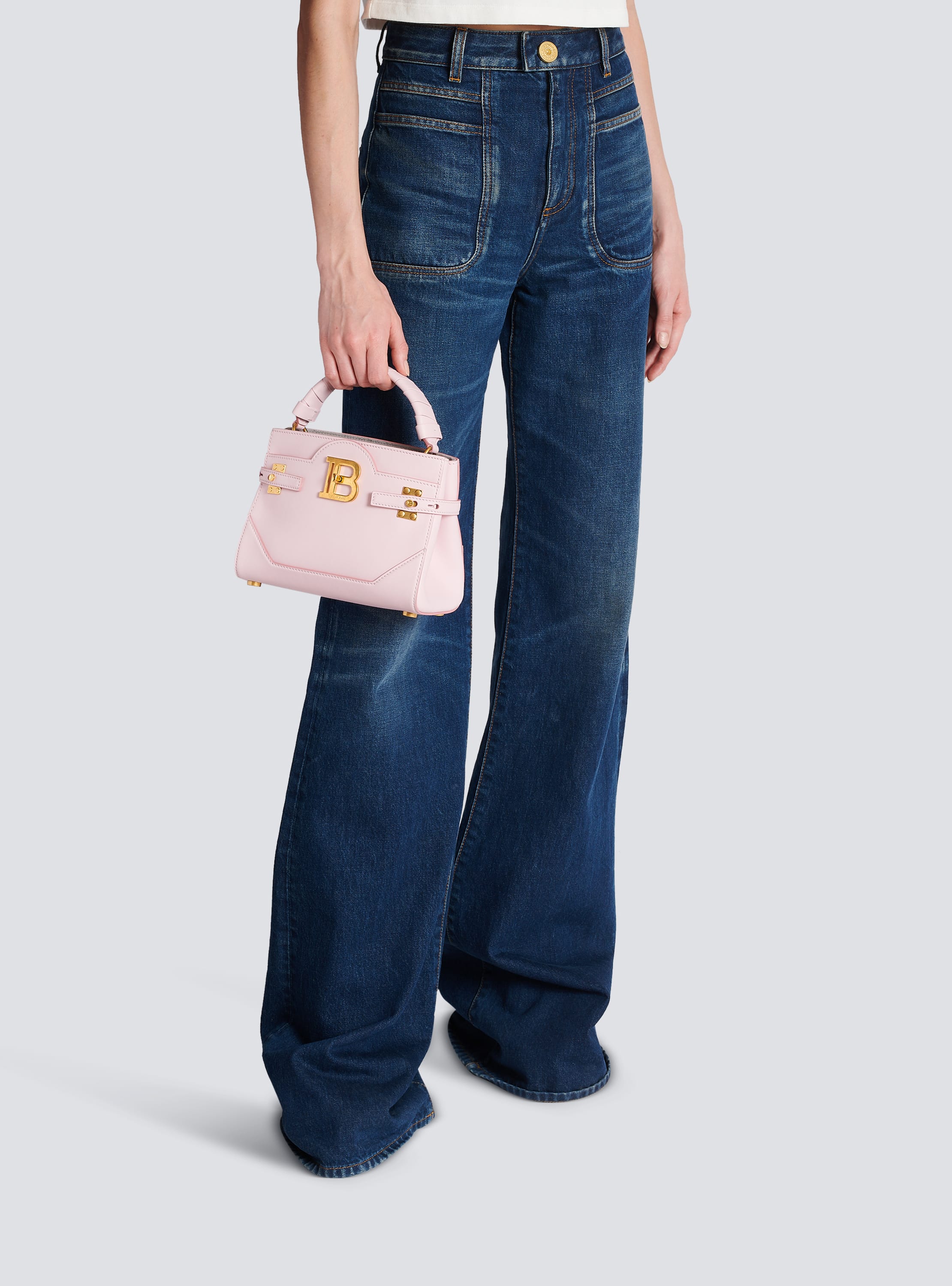 BALMAIN: B-Buzz 22 bag in leather - Pink  Balmain handbag BN1DA797LAVE  online at