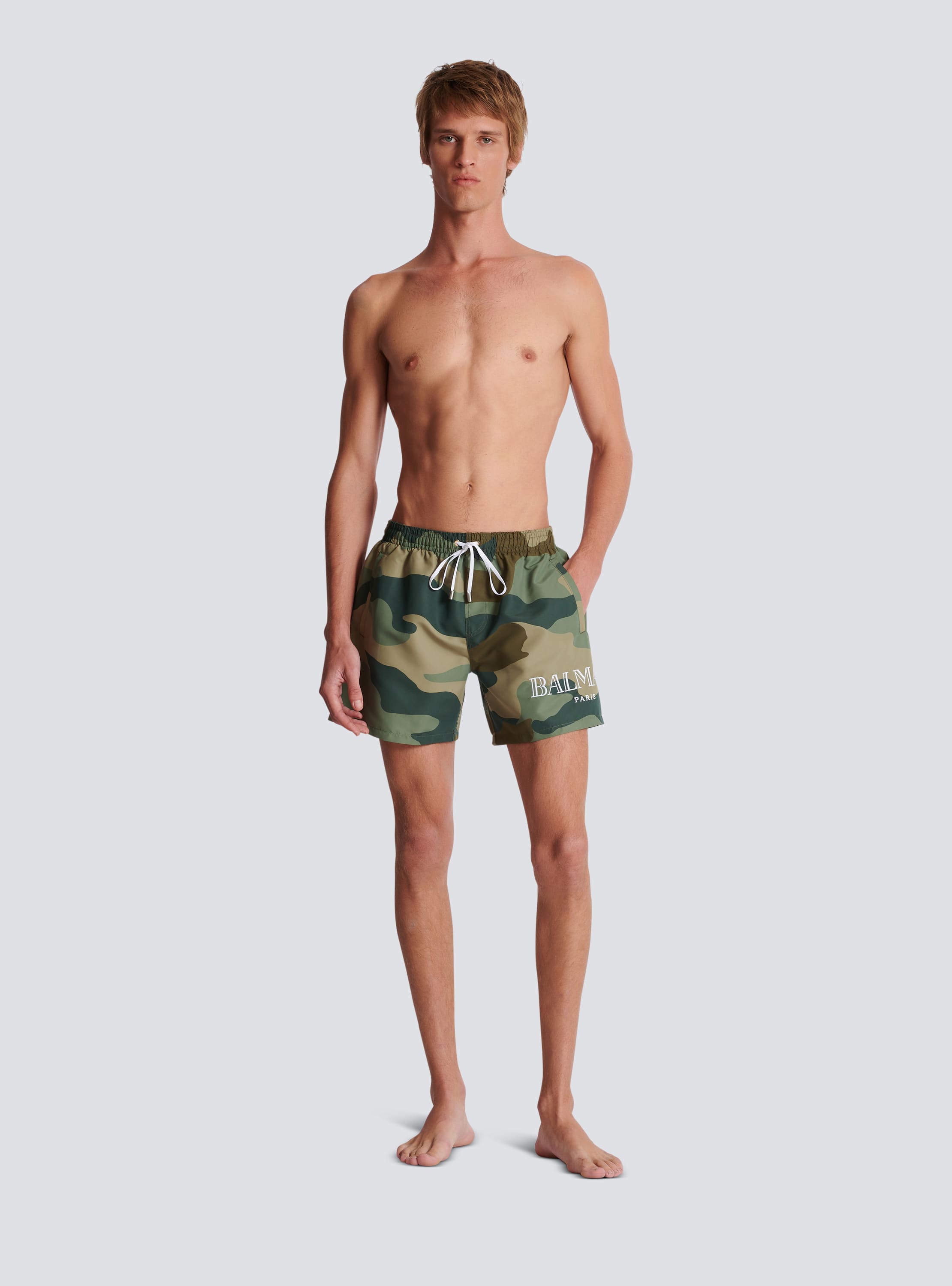 Shorts da mare con stampa camouflage