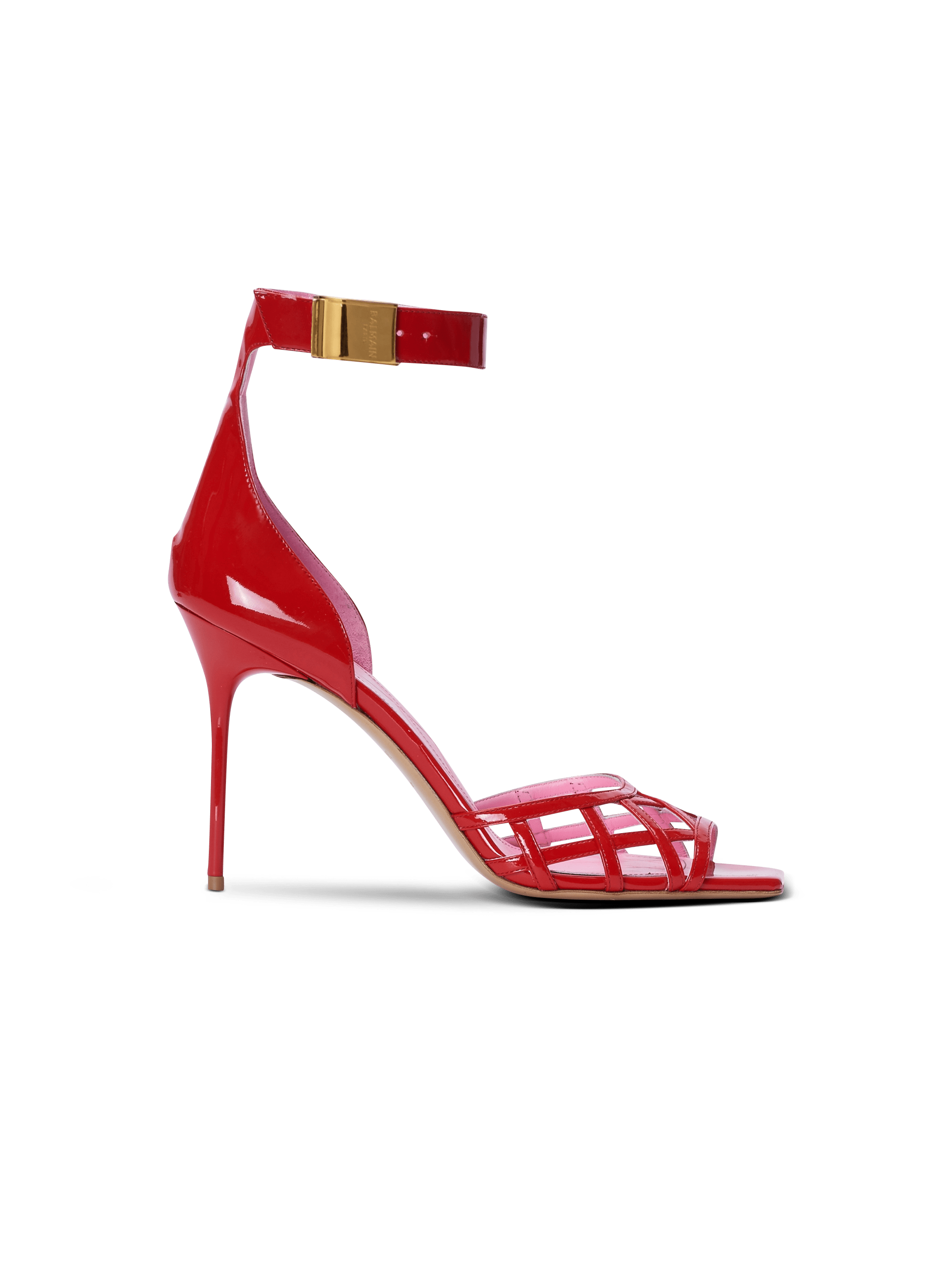 Patent leather Uma sandals with openwork grid