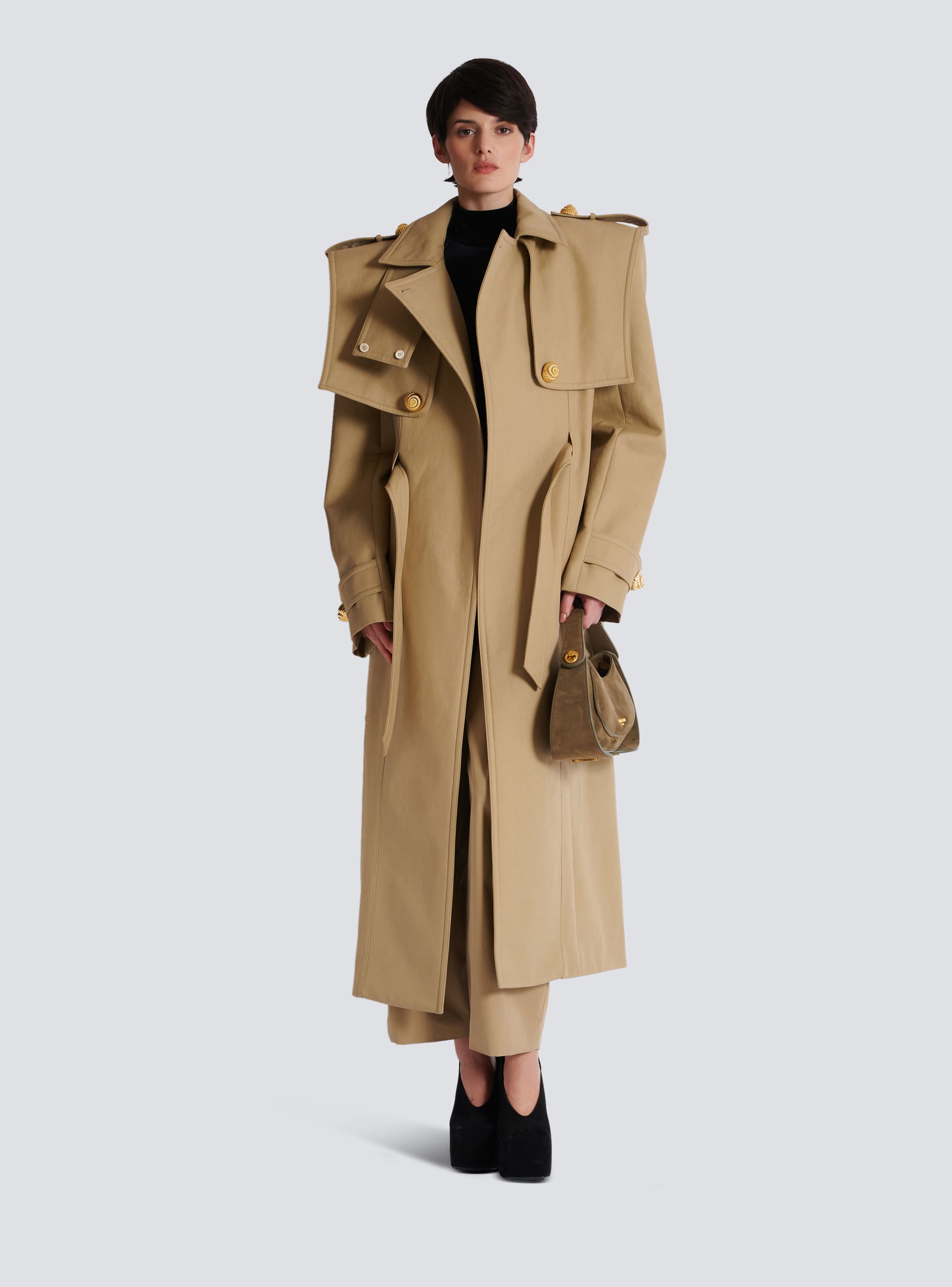 Belted trench coat in water-repellent cotton