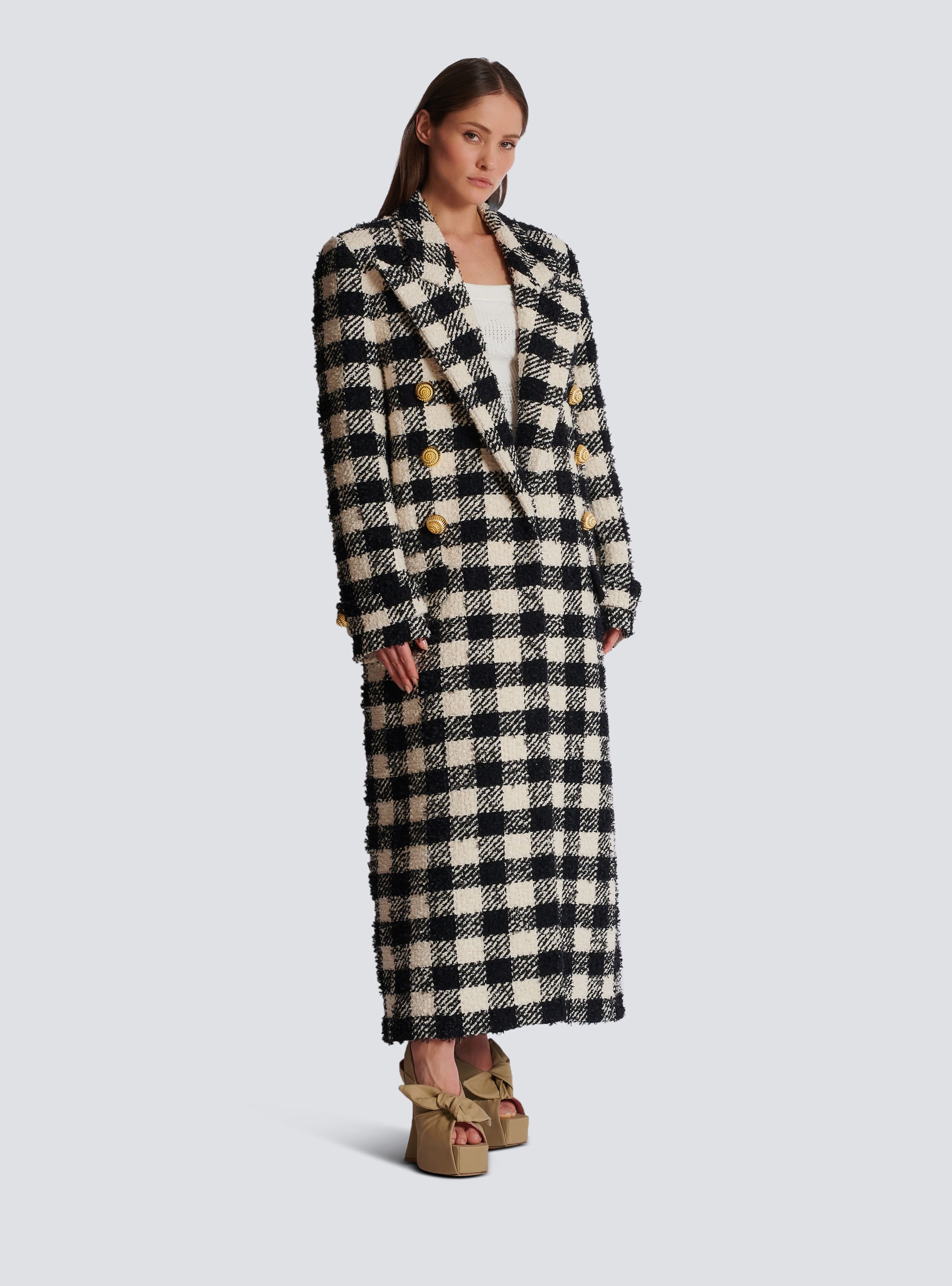 Long 6-button tweed coat