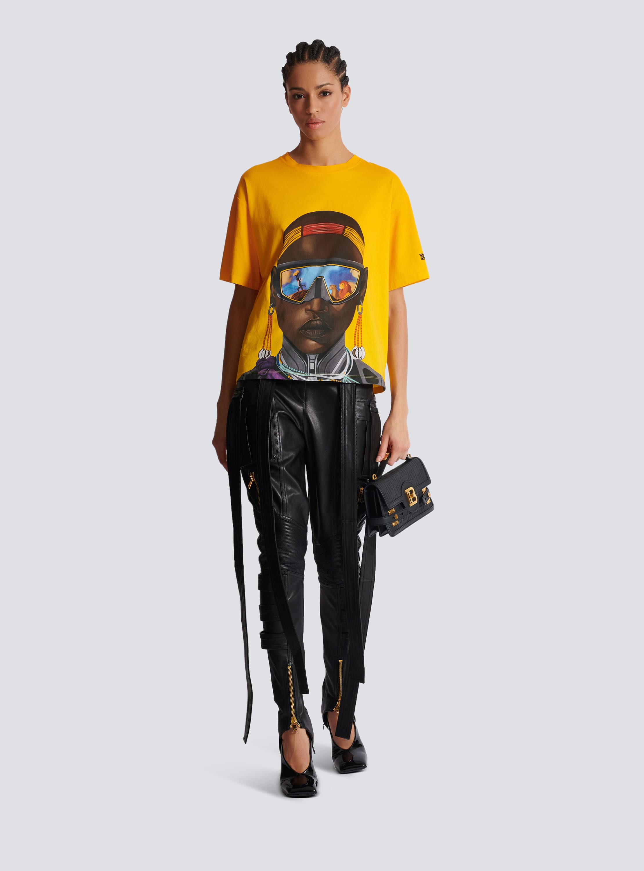 Disney x Balmain The Lion King Relaxed T shirt with Nika Mtwana print