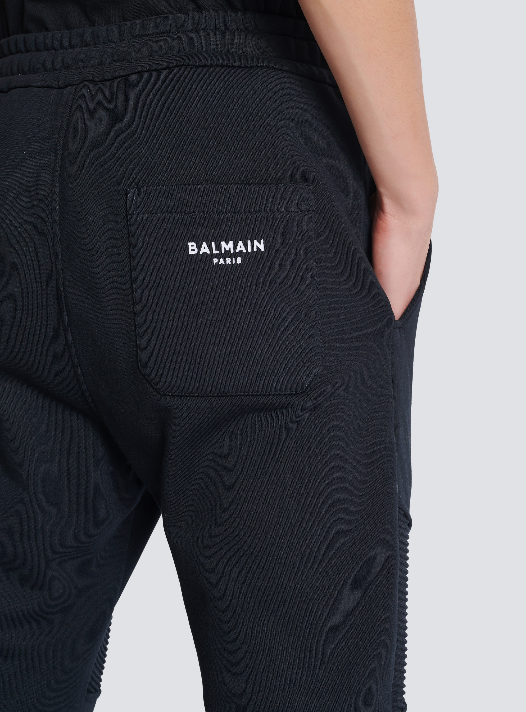 NEW Mens purchases balmain joggers size small