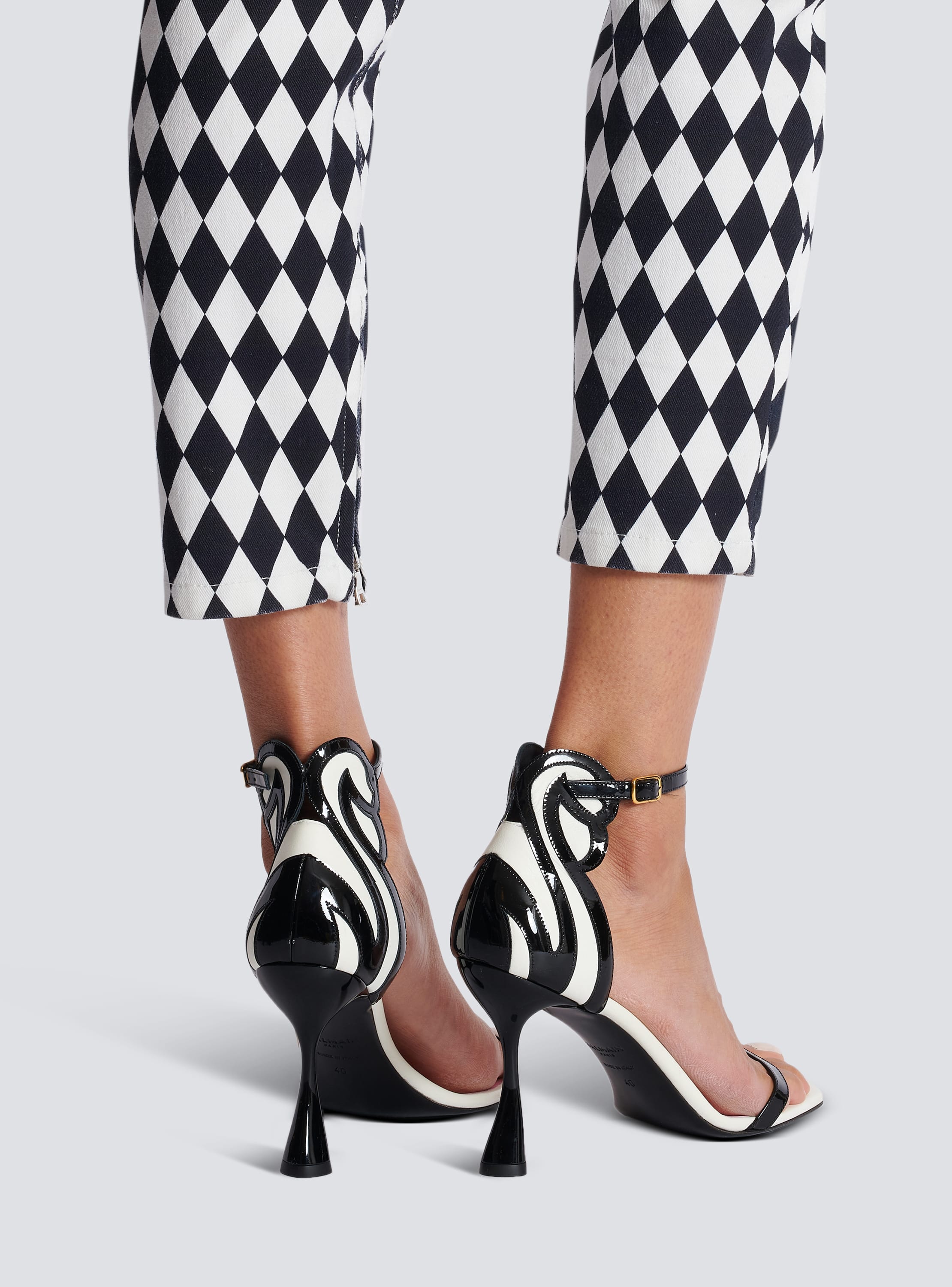 Eden sandals in two tone leather