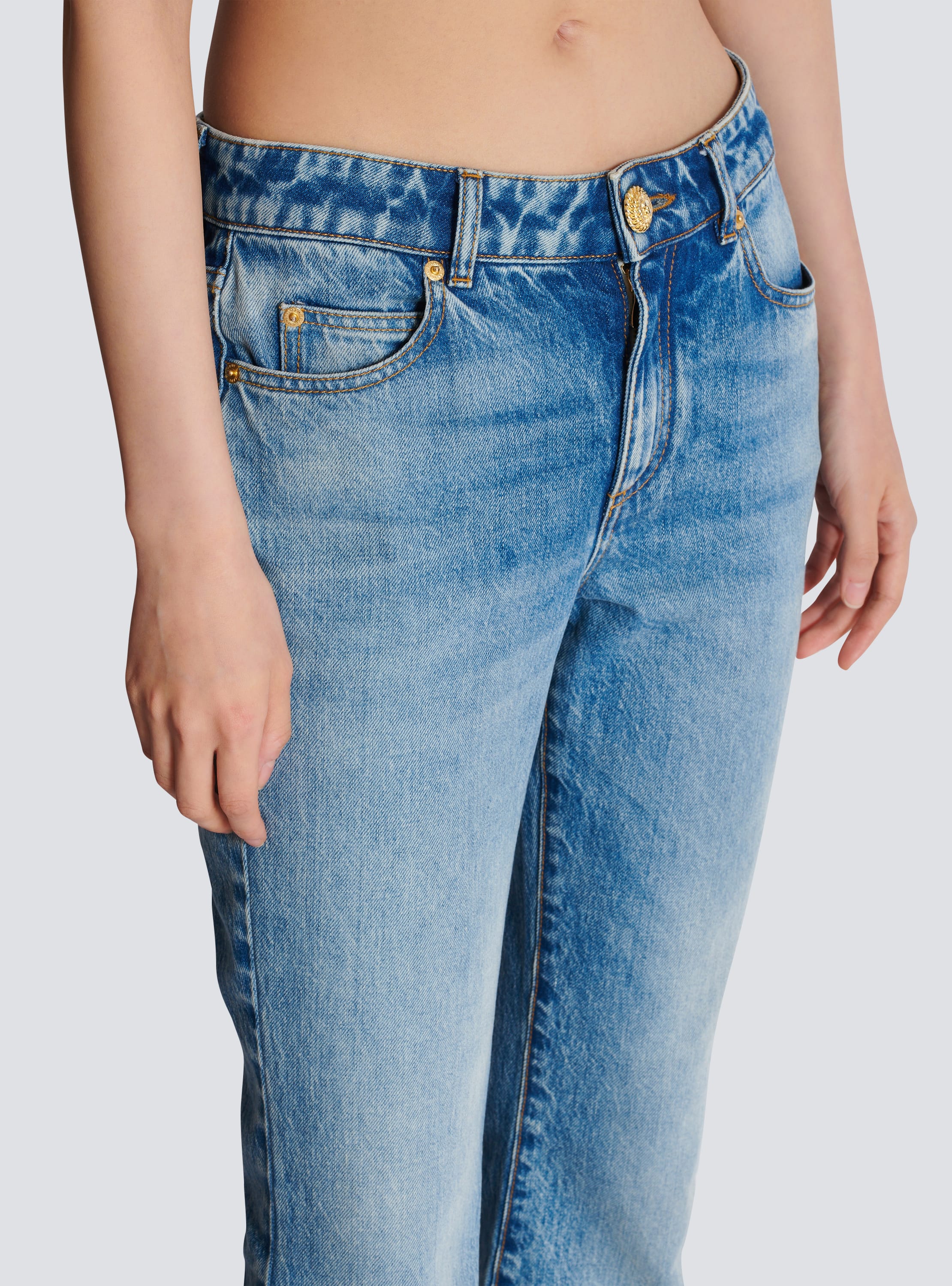 Flared denim jeans