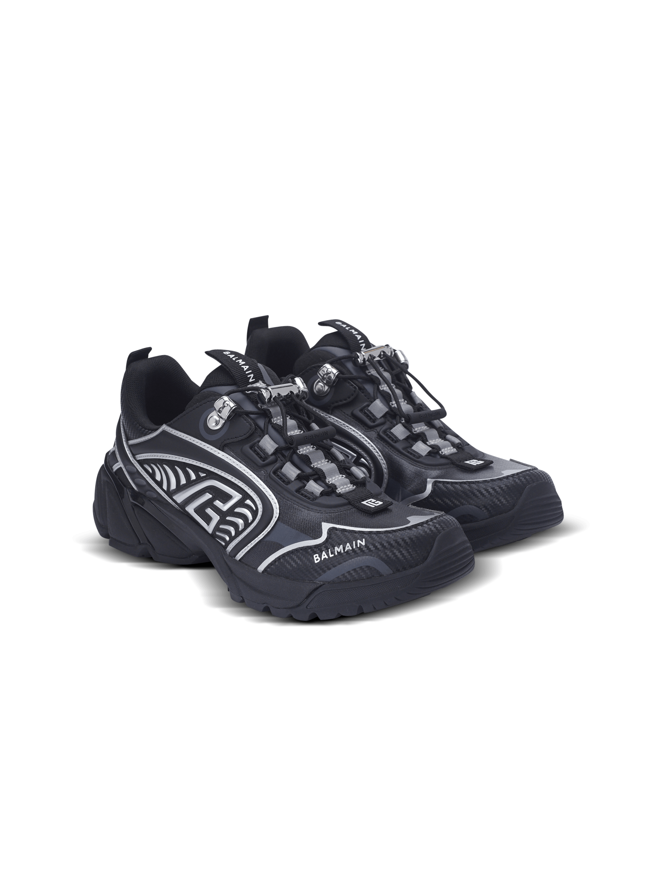 Cosmic Dust trainers in technical materials