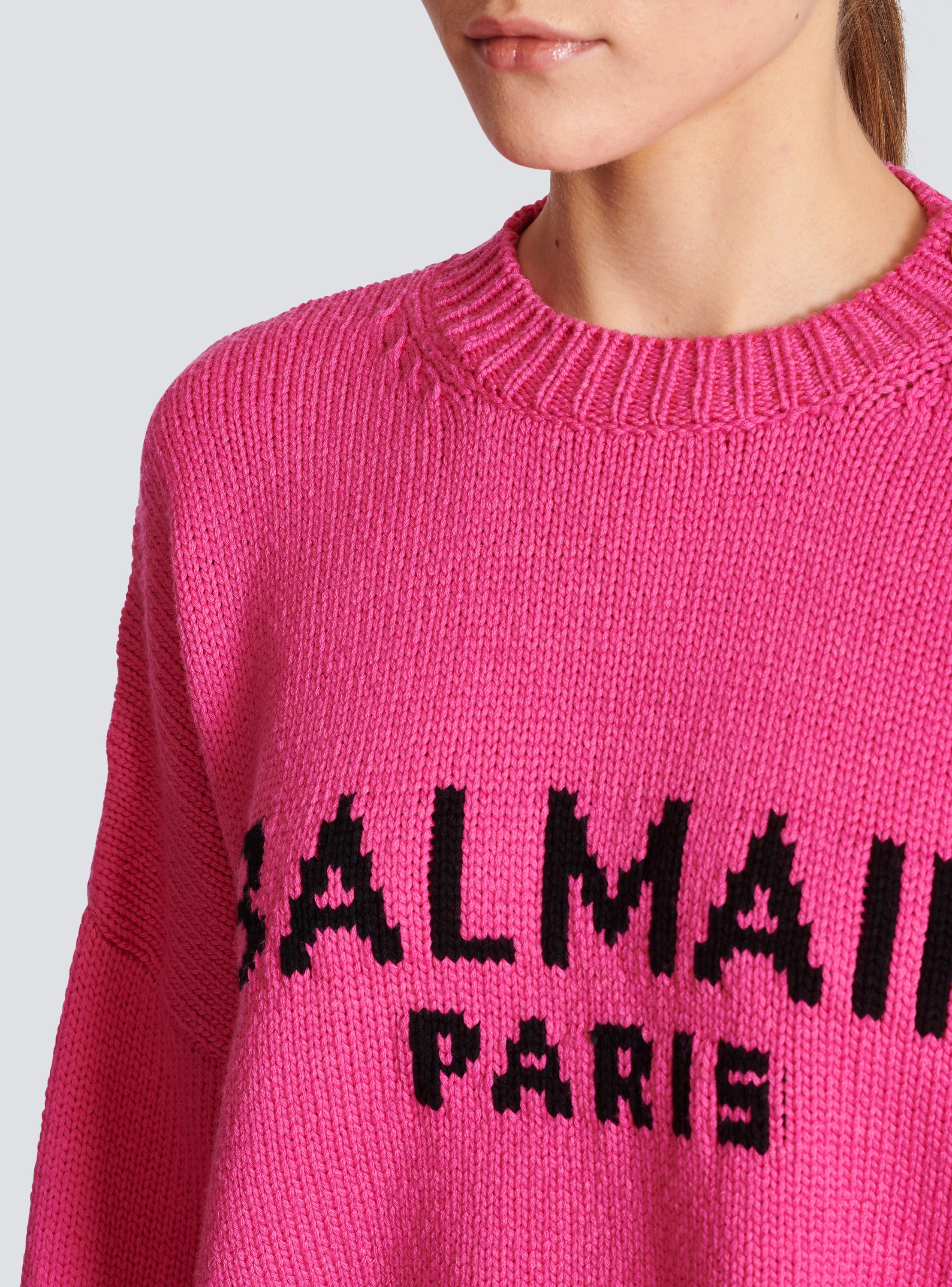 Balmain logo cropped knit jumper - Women | BALMAIN